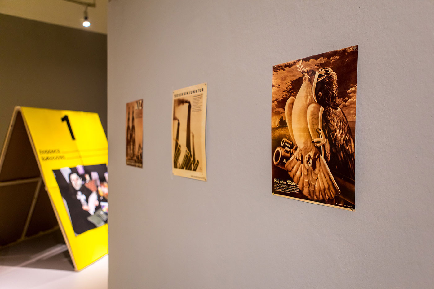 Exhibition View »Up in Arms«, Kunstraum Kreuzberg/Bethanien 2019, Photo: Julian van Dieken